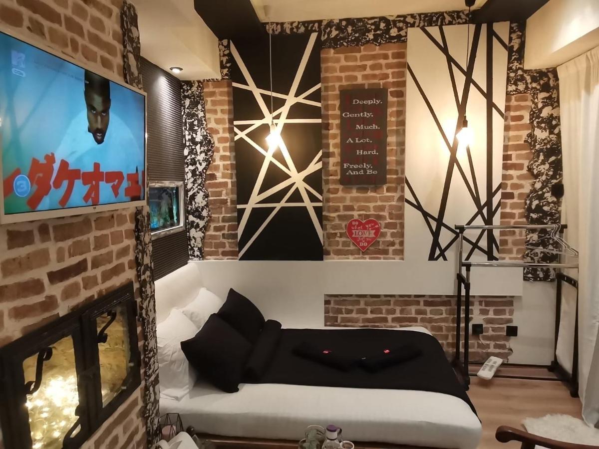 Studio Apartman Black & White Centar Sarajevo Free Parking 외부 사진