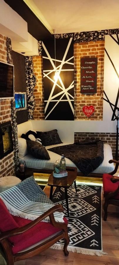 Studio Apartman Black & White Centar Sarajevo Free Parking 외부 사진